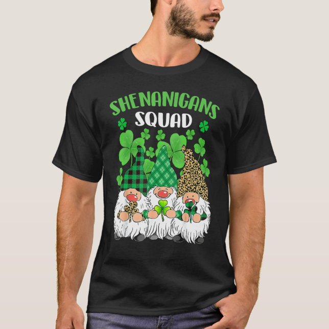 Shenanigans Squad St patricks day Gnomes Grönt Pro T Shirt (Framsida)
