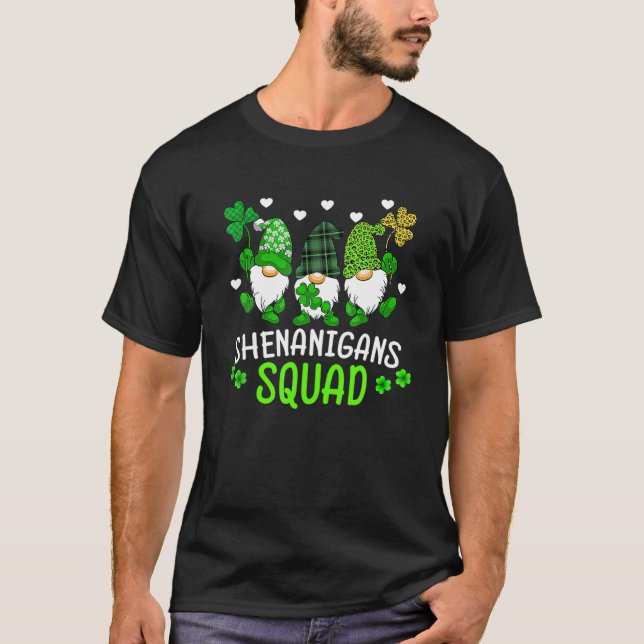 Shenanigans Squad St patricks day Gnomes Grönt Pro T Shirt (Framsida)