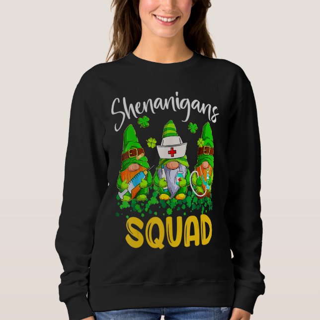 Shenanigans Squad St Patricks Day Gnomes Nurse Ste T Shirt (Framsida)
