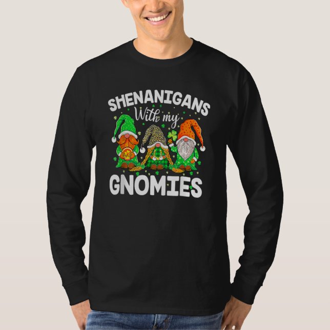 Shenanigans With My Gnomies St Patrick's Day Gnome T Shirt (Framsida)