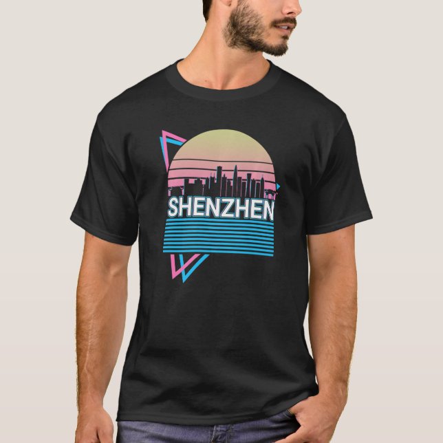 Shenzhen City Skyline Cityscape Retro T Shirt (Framsida)