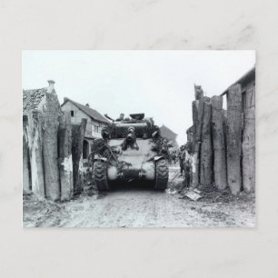Sherman Tank Vykort