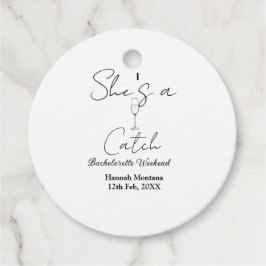 She's a catch champagne bottle bachelorette weeken gåvor etiketter