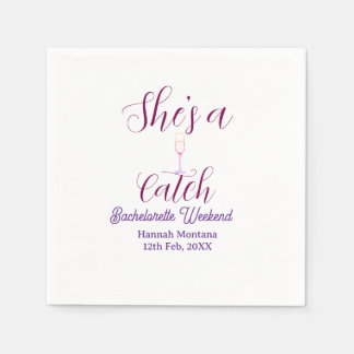 She's a catch champagne bottle bachelorette weeken pappersservett