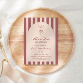 She's A Tini Bit Older Coffee Martini Birthday Inbjudningar