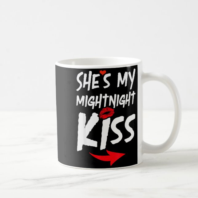 Shes My Midnight Kiss Happy New Year Matching Funn Kaffemugg (Höger)