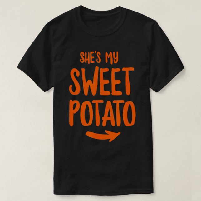 Shes My Sweet Potato Ja, jag yam T Shirt (Design framsida)