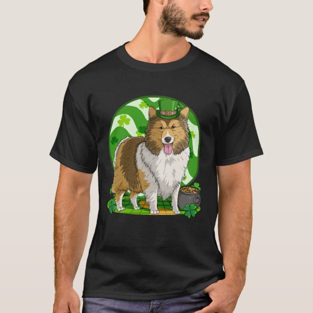 Shetland Sheepdog Lucky Leprechaun Dog St Patricks T Shirt (Framsida)