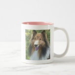 Shetland Sheepdog Two-Tone COFFEE MUGG<br><div class="desc">Perfekten till alla som kärlek Shelties. På ena sidan av mugg finns bild i en fristad. Den andra sidan säger: "Shetland Sheepdog: Loyal,  Loving,  Intelligent."</div>