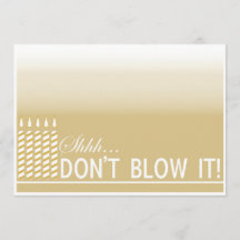 Shh guld för överrrakningfödelsedagsfest inbjudan