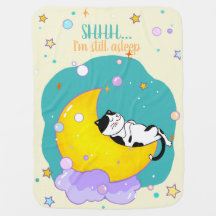 "Shh, jag sover fortfarande" Cute Kattunge sover p