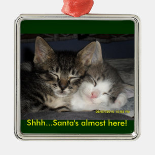 Shhh… Santas nästan här! Julgransprydnad Metall