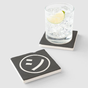 ㋛ Shi Kana Katakana Smiling Emoji / Emoticon Stenunderlägg