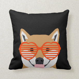 Shiba Inu - Cute hjärtglasögon - svart, vit design Kudde