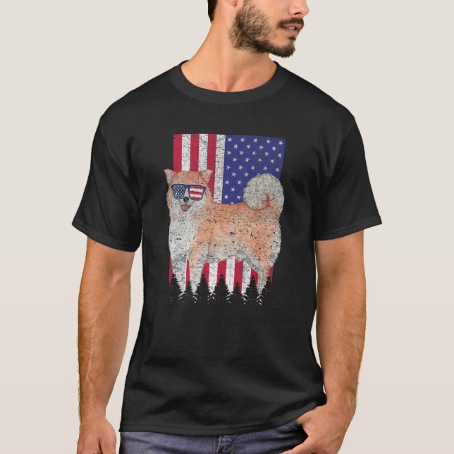Shiba Inu Patriotic Hund USA Pride American Flagga T Shirt (Framsida)