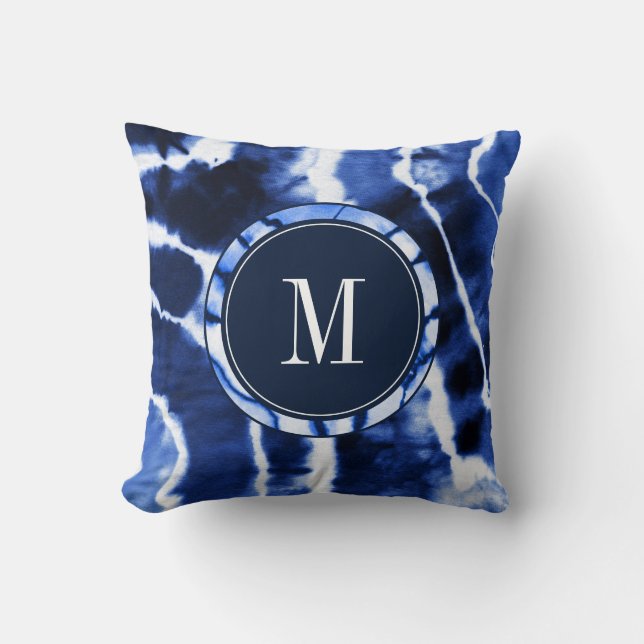 Shibori Indigo Blue Tie Dye Watercolor Monogram Kudde (Framsida)