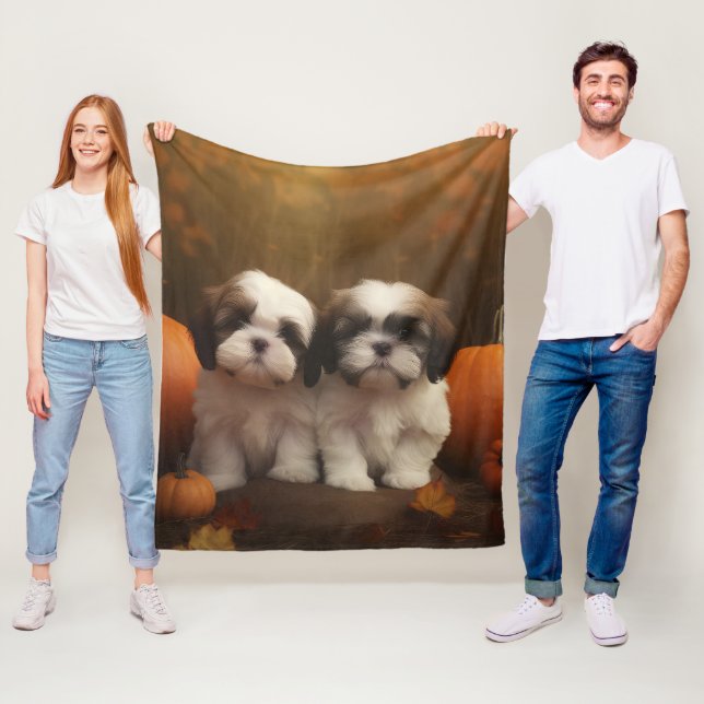 Shih Tzu Puppy Autumn Delight Pumpkin Fleecefilt (På plats)