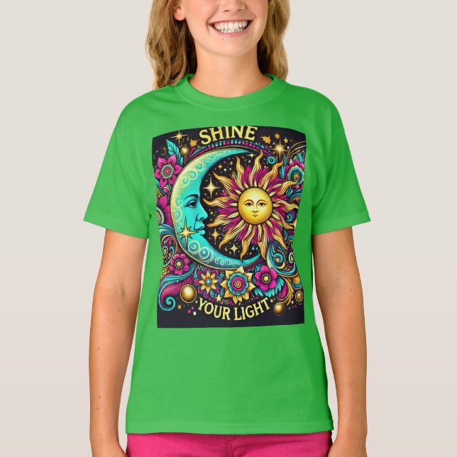 "SHINE ALEXANDRIA DIN LJUS" T SHIRT (Framsida)