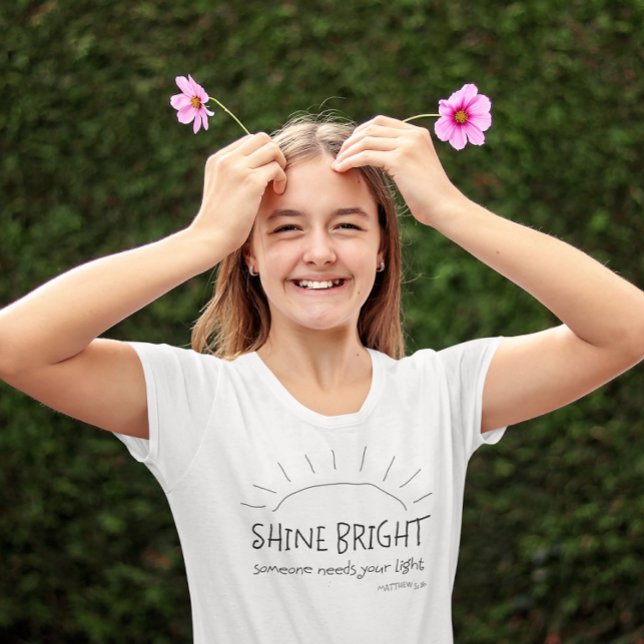 Shine Bright Tee Shirt (Skapare uppladdad)