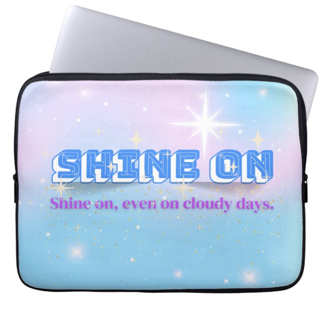SHINE ON - Soft Rainbow Star Edition 13" Laptop Fodral (Framsidan)