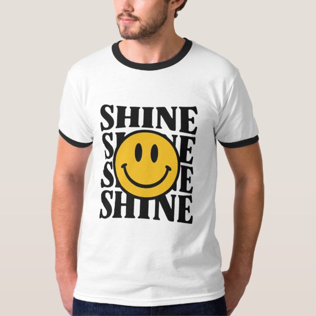 SHINE Retro Smiley Face Bold Typography T-Shirt (Framsida)