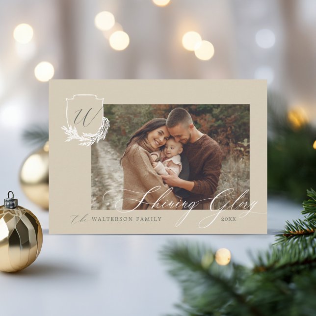 Shining Glory Winter Garland Monogram Vapensköld P Julkort (Shining Glory Winter Garland Monogram Crest Photo Holiday Card)