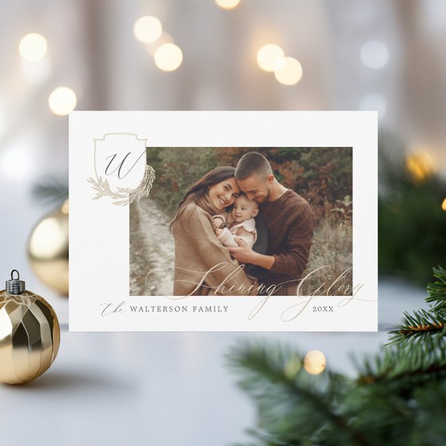 Shining Glory Winter Garland Monogram Vapensköld P Julkort (Shining Glory Winter Garland Monogram Crest Photo Holiday Card)