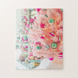 Shiny Brites vid Rosa Julgran Jigszle Puzzle Pussel