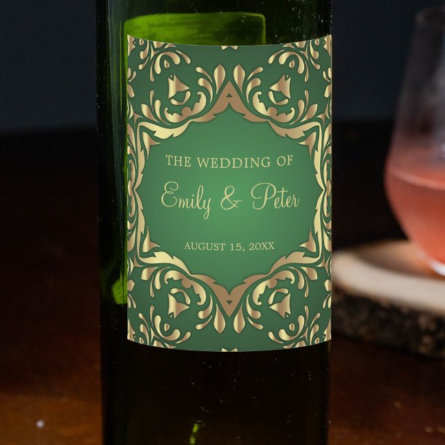 Shiny Royal Faux Guld Ornaments On Emerald Grönt Vinflaska Etikett (Skapare uppladdad)