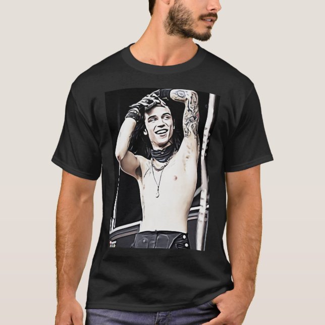 Shirtless Andy Biersack T Shirt (Framsida)