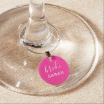 Shock rosa Bachelorette Personlig Bride Gift Berlock Vinglas<br><div class="desc">Shock rosa Bachelorette Personlig Bride Gift-vincharm</div>