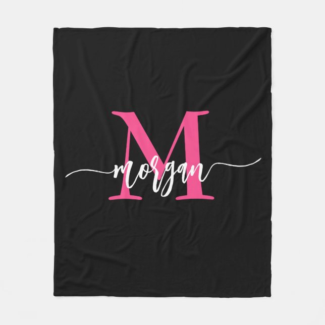 Shock rosa Black Modern Script Girly Monogram Namn Fleecefilt (Framsidan)