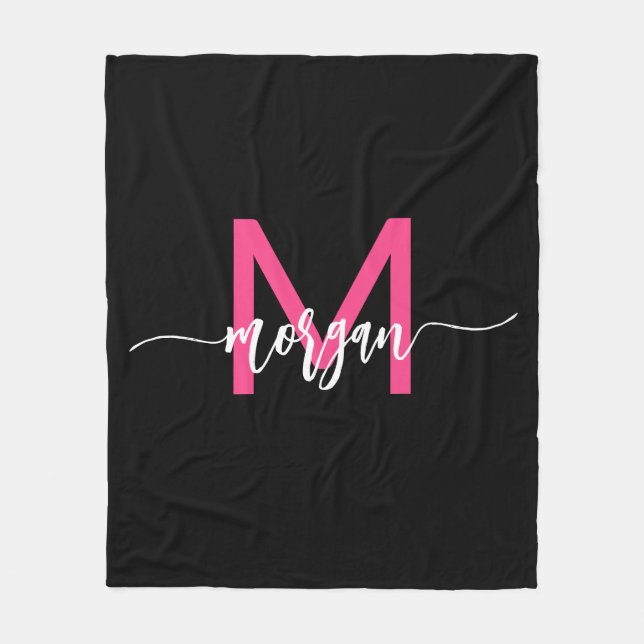 Shock rosa Black Modern Script Girly Monogram Namn Fleecefilt (Framsidan)