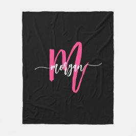 Shock rosa Black Modern Script Girly Monogram Namn Fleecefilt