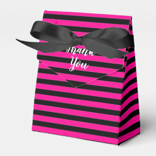 Shock rosa Black Snyggt Rand Tack Presentaskar
