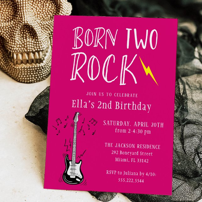 Shock rosa Born 2 Sten Guitar 2:a födelsedagen Par Inbjudningar (Skapare uppladdad)