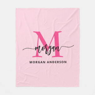 Shock rosa Modern Script Girly Monogram Namn Fleecefilt