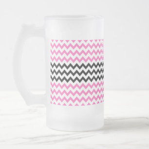 Shock rosa och Black Chevron av Shirley Taylor Frostat Ölglas