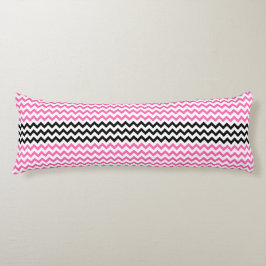 Shock rosa och Black Chevron av Shirley Taylor Kroppskudde