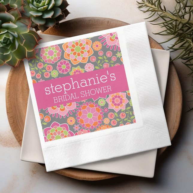 Shock rosa- och kalkgröna blommor - Möhippa Pappersservett (Custom Bridal Shower Napkins)