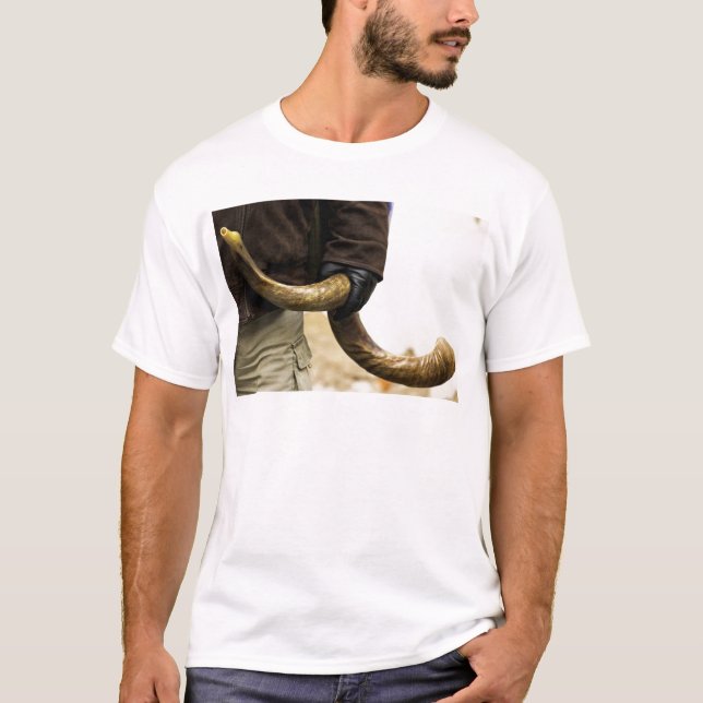 Shofar T-shirt (Framsida)