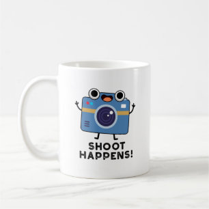 Shoot Happens Funny Camera Pun Kaffemugg