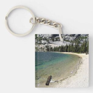 Shore of Tenaya Sjö, Yosemite, Kalifornien