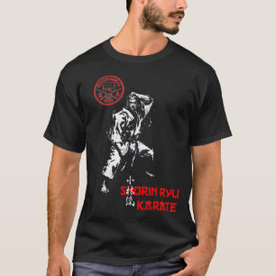 Shorin Ryu Karateka av Zanshin-Art - Budo T-Shirt