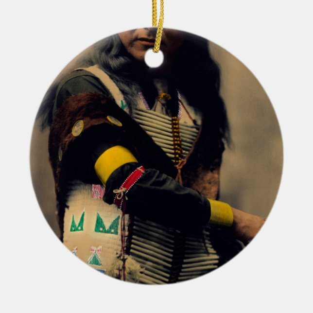 Shout at Oglala Sioux 1899 Julgransprydnad Keramik (Framsidan)