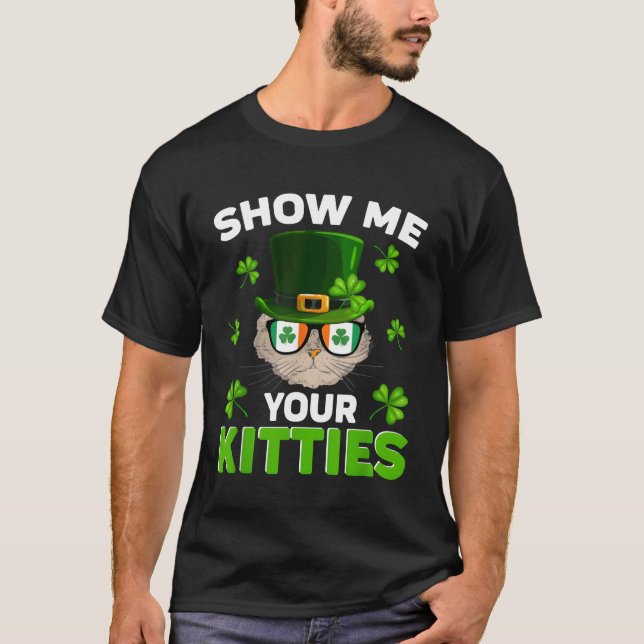 Show Me Your Kitties Naughty St Patricks Day retro T Shirt (Framsida)