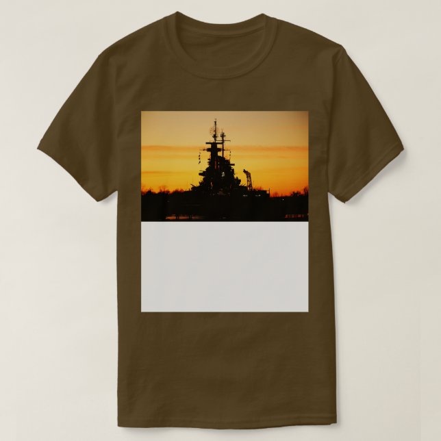 Showboat vid Sunset T Shirt (Design framsida)