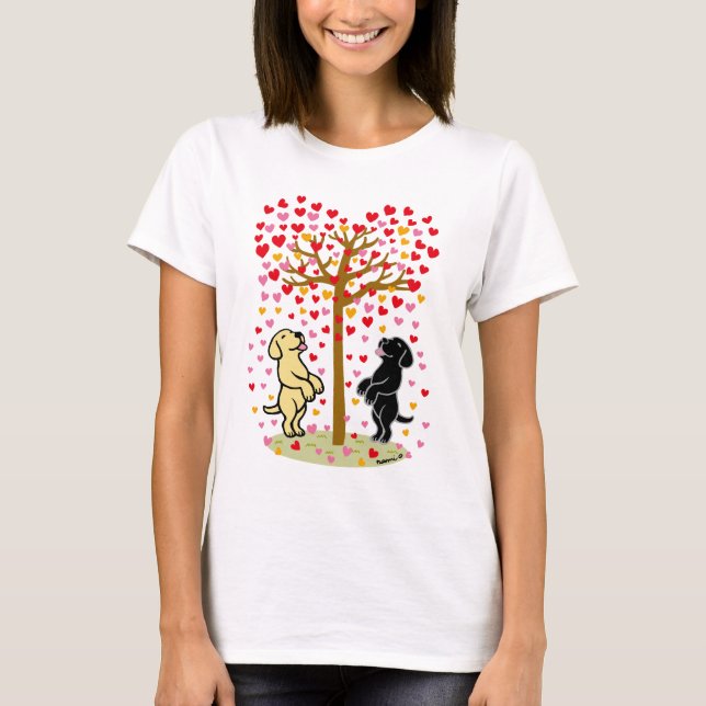Shower of Hearts Gult and Black Labradors T Shirt (Framsida)