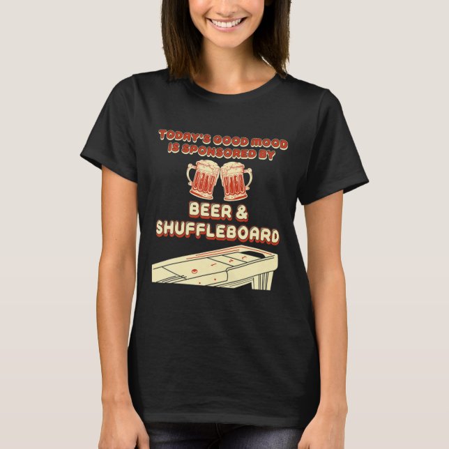 Shuffleboard Player Beer  T Shirt (Framsida)
