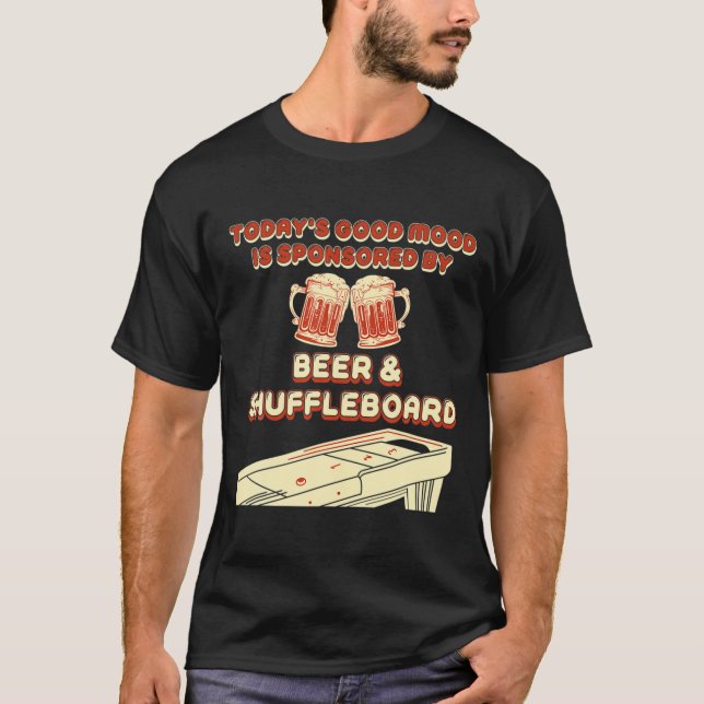 Shuffleboard Player Beer  T Shirt (Framsida)